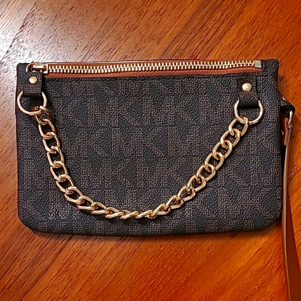 Michael Kors belt bag - Picture 1 of 4